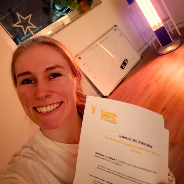 Heute findet der letzte Termin von unserem Workshop "Stressbewältigung für mehr innere Ruhe & Balance" statt. Wer an diesem Thema interessiert ist und beim ersten Mal nicht dabei sein konnte, hat Glück, denn wir gehen in Runde 2! Ab Mitte März gibt es neue Termine. Über den Link im Profil gibt es weitere Infos.

#anti_stress #antistress #workshop #ergotherapie #ruheundentspannung #ruheundgelassenheit #stressbewältigung #stressbewältigungdurchachtsamkeit #stressbewältigen #yesergo #YESErgotherapie